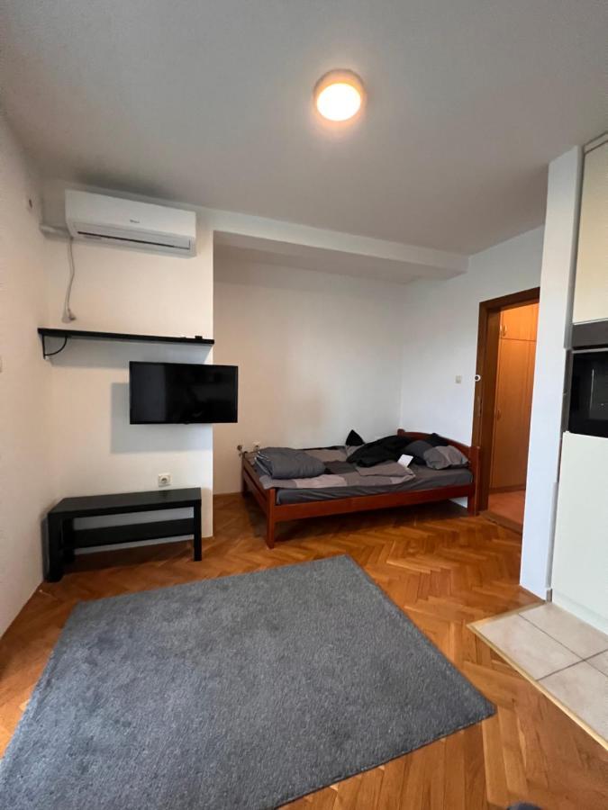 Stankela Apartment نوفي ساد المظهر الخارجي الصورة